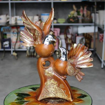 創(chuàng)意與寓意的優(yōu)雅棲居 批發(fā)樹脂工藝?guó)澴訑[件，妝點(diǎn)家居與饋贈(zèng)的藝術(shù)